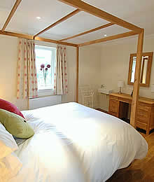 Four Poster Double Bed